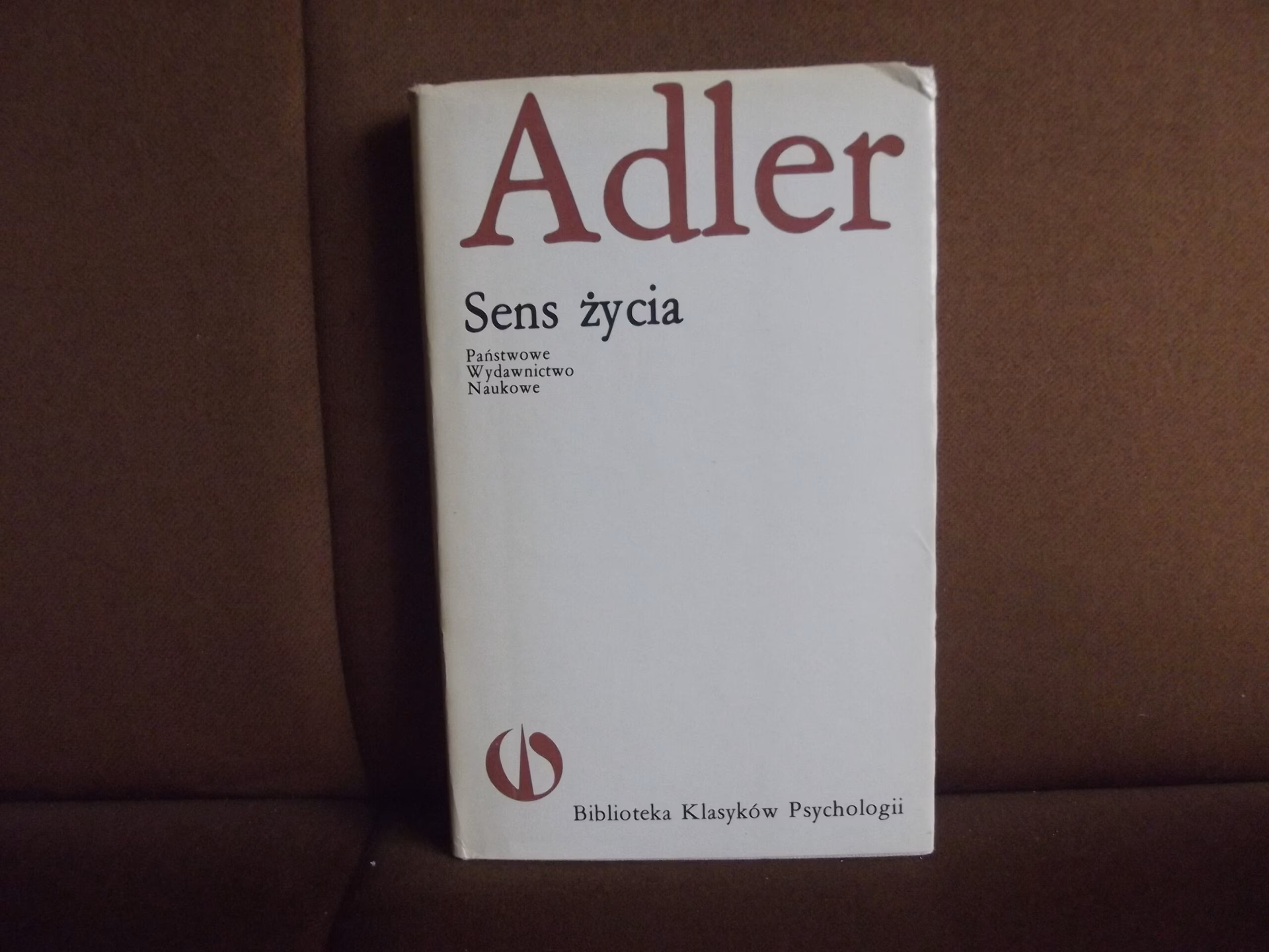 Czy Adler University to renomowana szkoła?