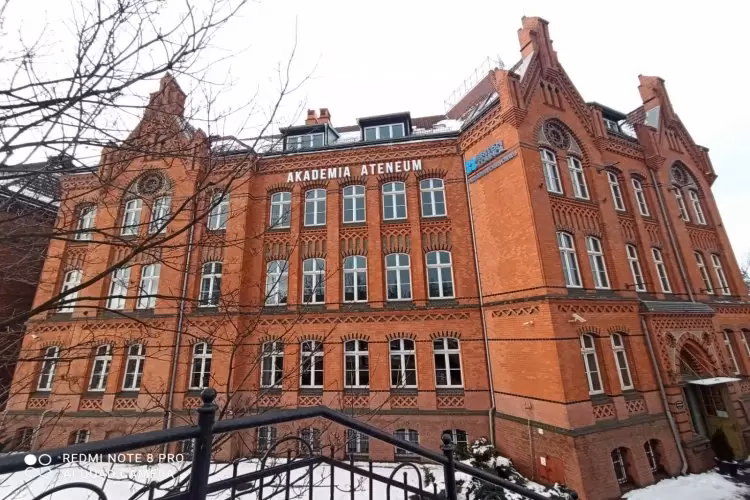 Co znaczy słowo Ateneum?