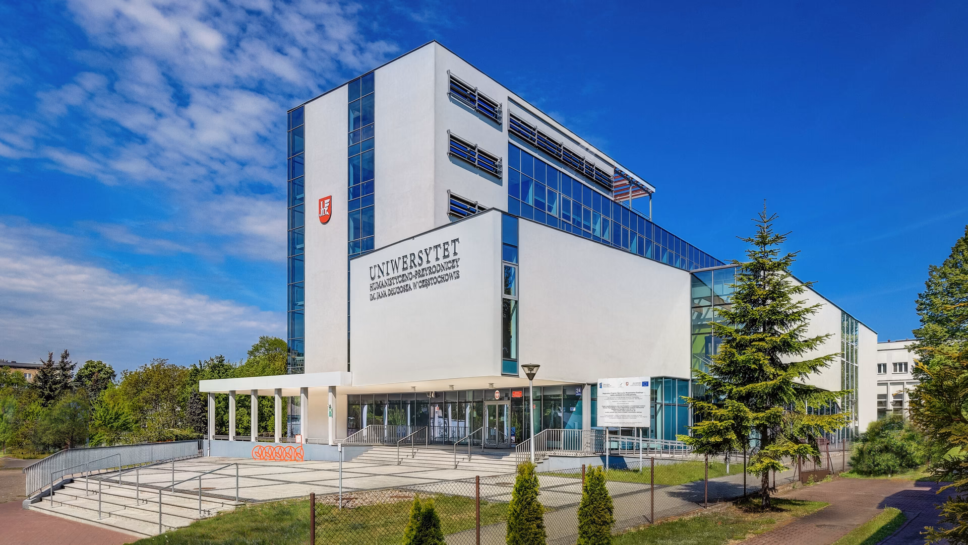 Ile kampusów ma SWPS?