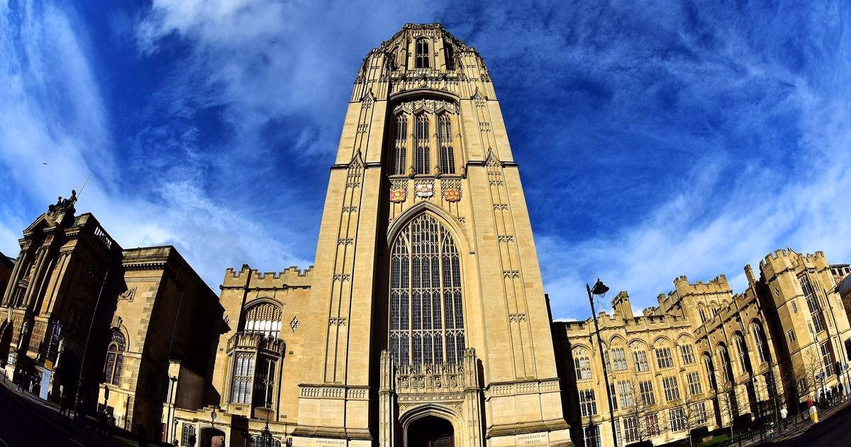 Czy w Bristolu jest uniwersytet?