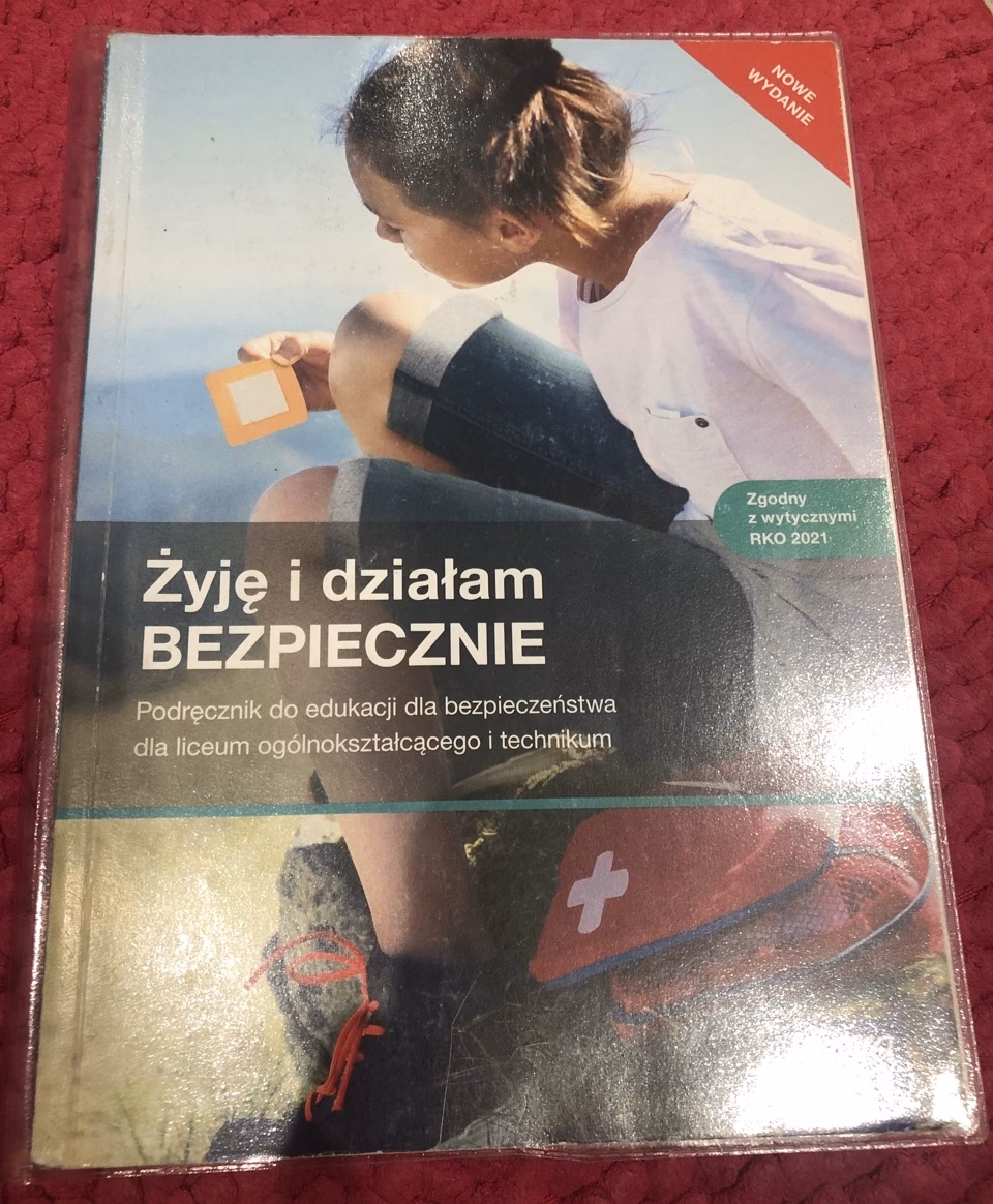 W jakich klasach jest edukacja dla bezpieczeństwa?