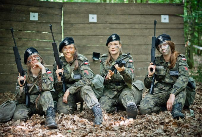 Co to jest edukacja wojskowa?