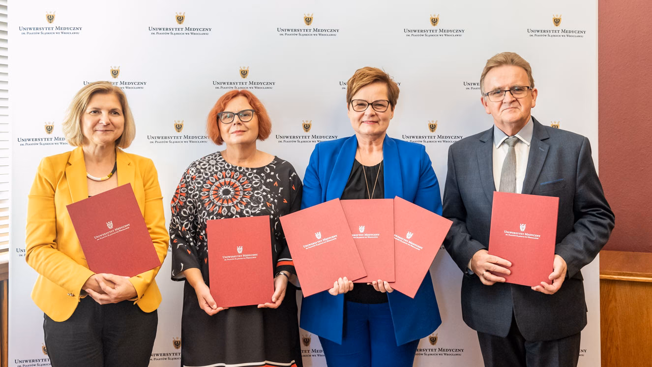 Jakie dokumenty na doktorat?