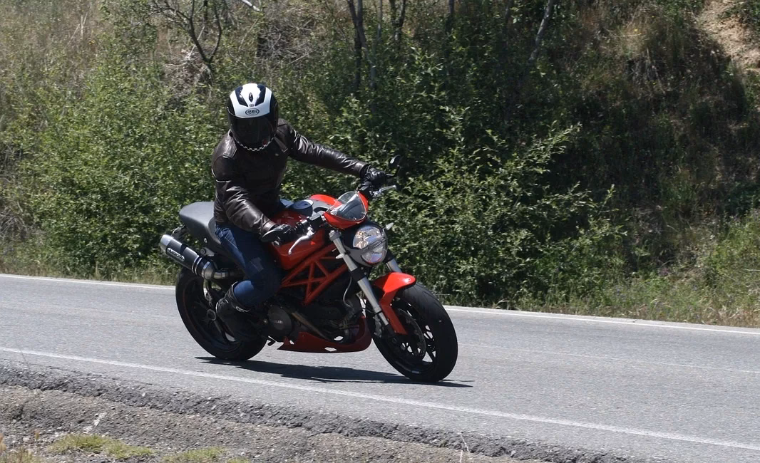 Ile czasu zajmuje przyzwyczajenie się do motocykla?